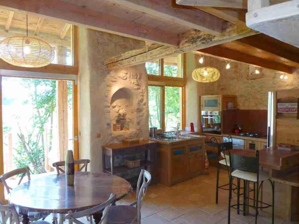 Готель -Moulin De Solaure- Aix-en-Diois Екстер'єр фото
